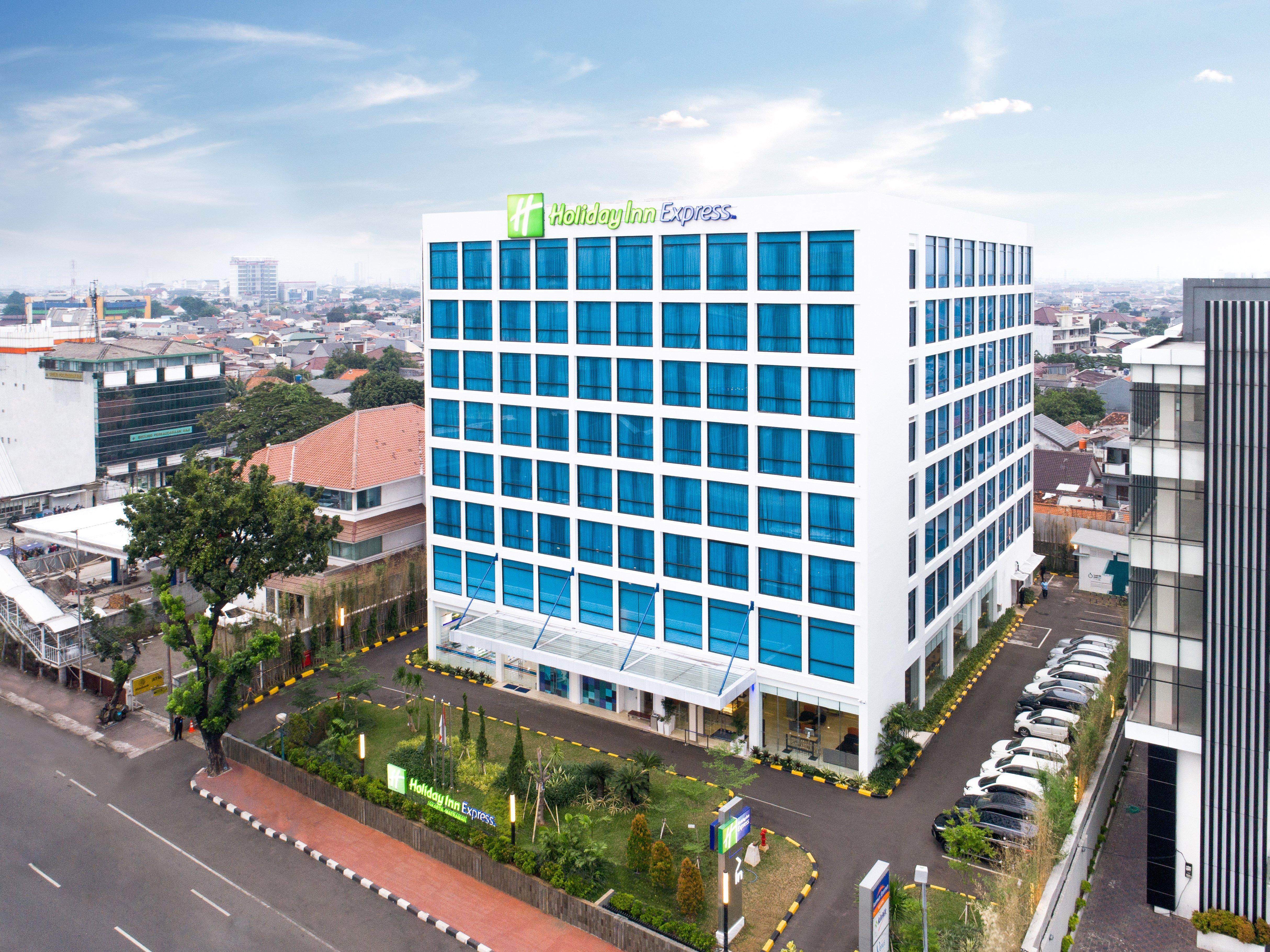 Holiday Inn Express Jakarta Matraman By Ihg Екстер'єр фото